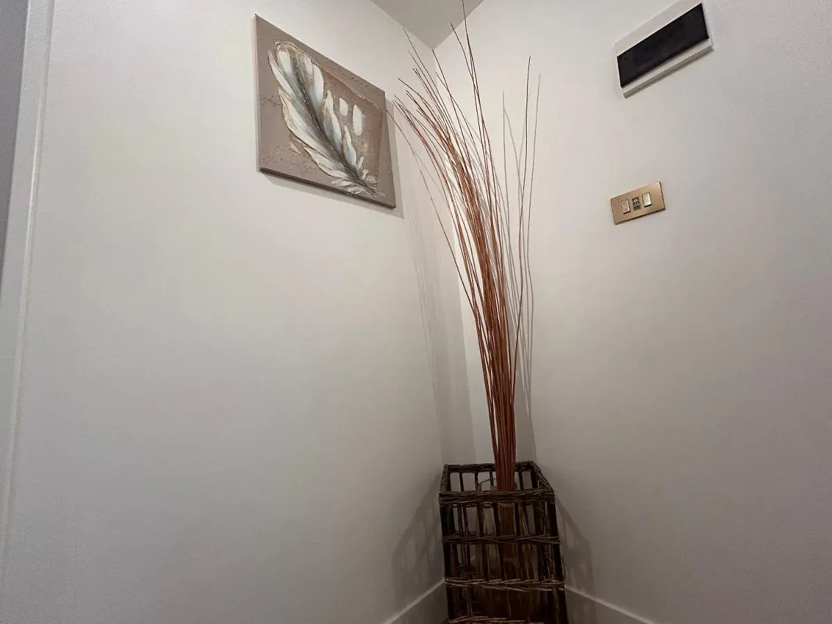 Soft House - Vacanze in Centro - Palermo 0*,  Italy